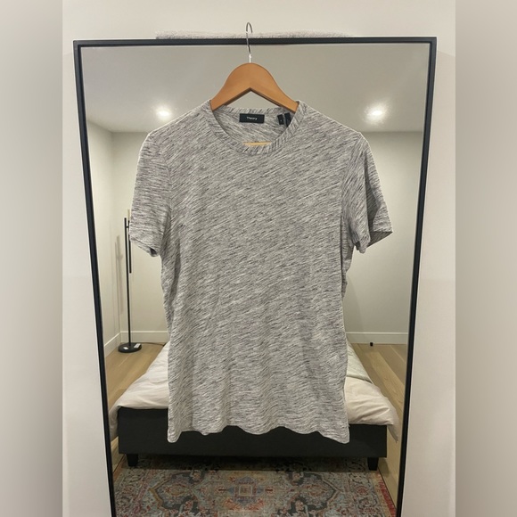 Theory T-Shirt - Picture 1 of 3